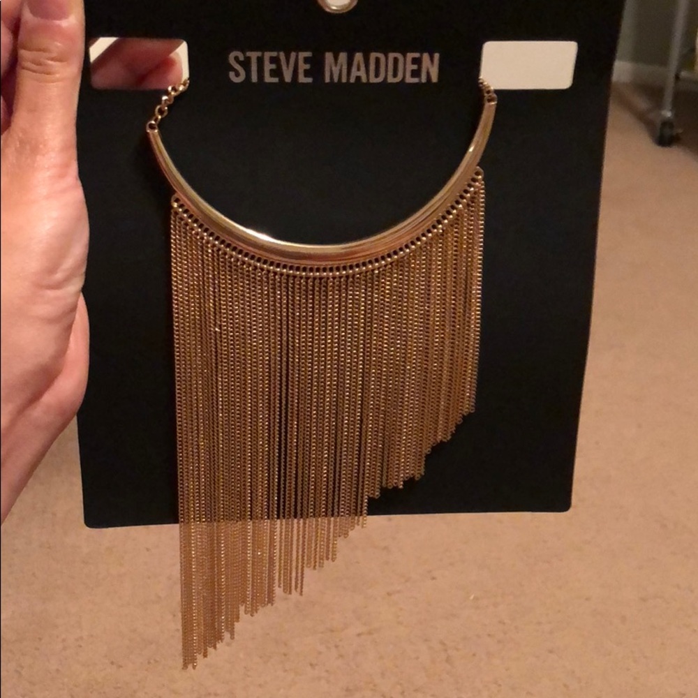 BRAND NEW Steve Madden Gold choker chain necklace